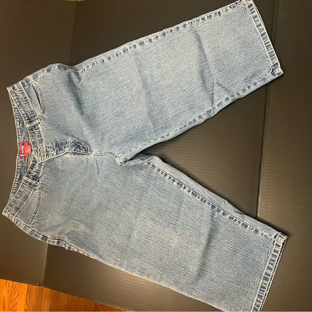 Westport Light Blue Women's Capris
